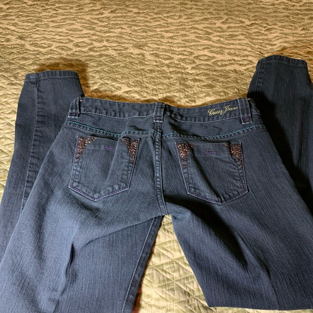 Guess jeans size 28 skinny jeans used - Picture 4 of 4